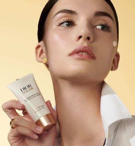 dior solar - must-haves für den ausflug in die sonne|dior sunscreen sun protection.